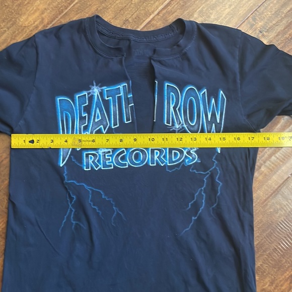 Death row records Small v-cut tshirt - Picture 2 of 7